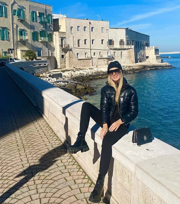 15 Chic Italian Winter Outfits 🇮🇹